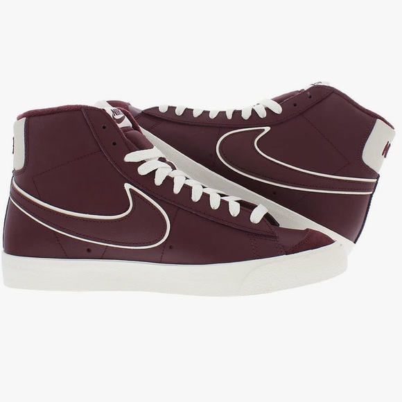 Nike Men’s Blazer Mid '77 Premium Sneaker - Picture 4 of 4